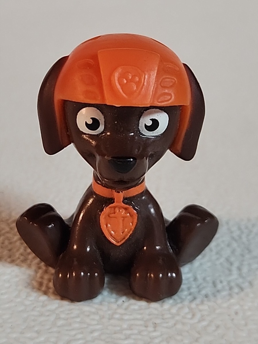 Spin Master Paw Patrol Zuma Dog Pup Mini Figure Sitting Brown