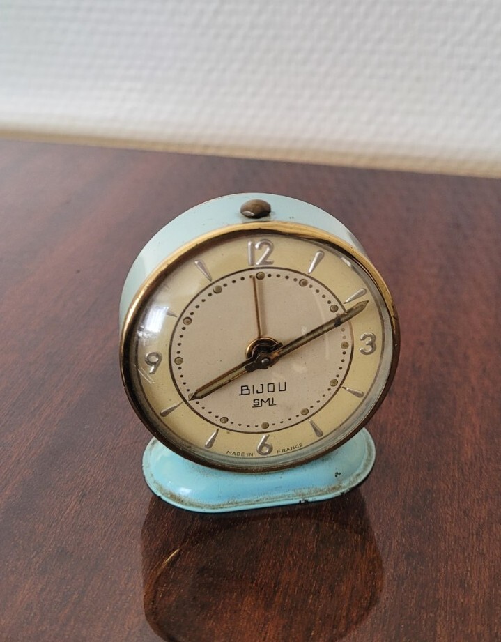 Réveil Vintage Rétro SMI (Marseille) – Occasion, Mécanisme Ancien, Sans Marque