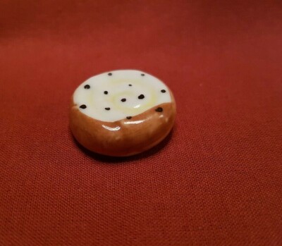Bean - Grape bread (5644)