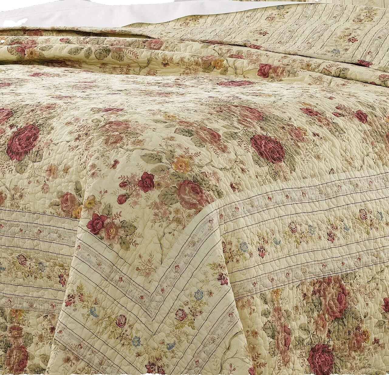 Cottage Multicolor Floral Quilts, Bedspreads & Coverlets
