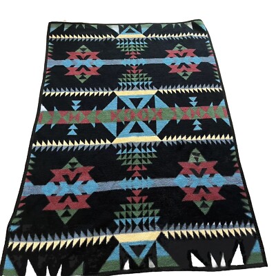 Vintage Vuteks Crown Crafts Aztec Print Acrylic Blanket 53x78  Yugoslavia 1989