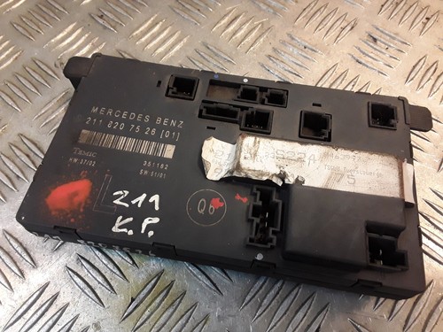 MERCEDES W211 Türsteuergerät Einheit Vorne Links Für E Klasse W211 2118207526