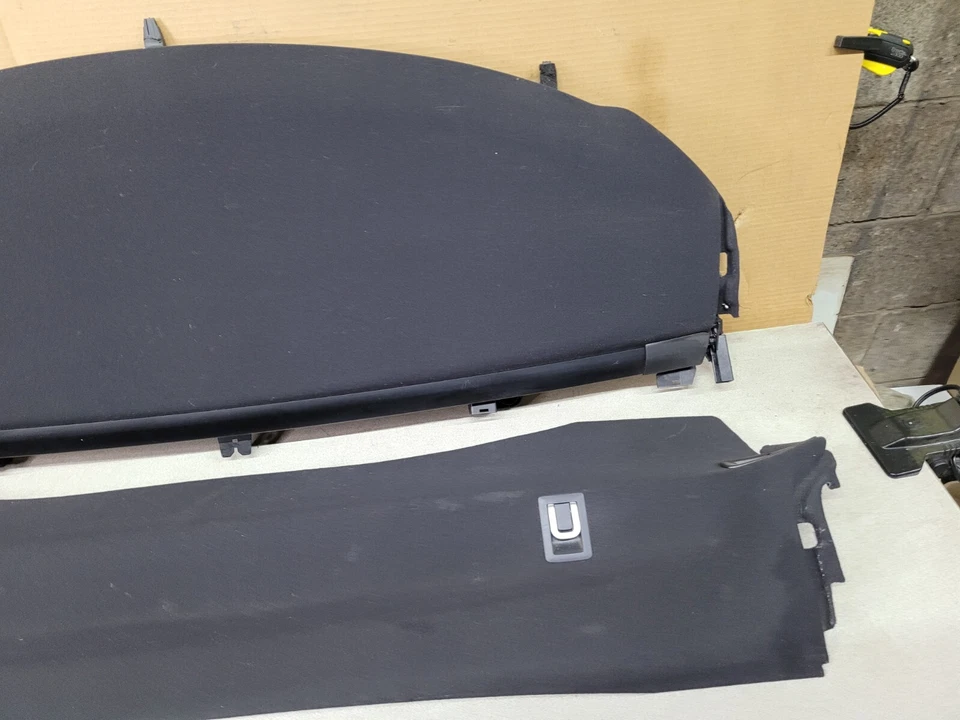 Parasol trasero Volkswagen VW CC 2009-2017 parasol OEM Foto 3 de 4