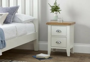 Canterbury White Painted Oak Small Bedside Cabinet Bedside Table Nightstand 5060672930789 Ebay