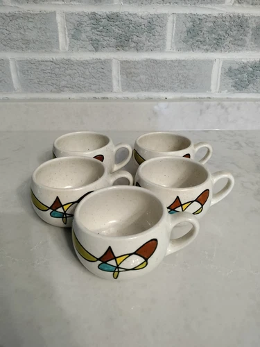 Set of 5 Vintage MCM Metlox Poppytrail California Freeform Coffee Tea Mugs 1950s