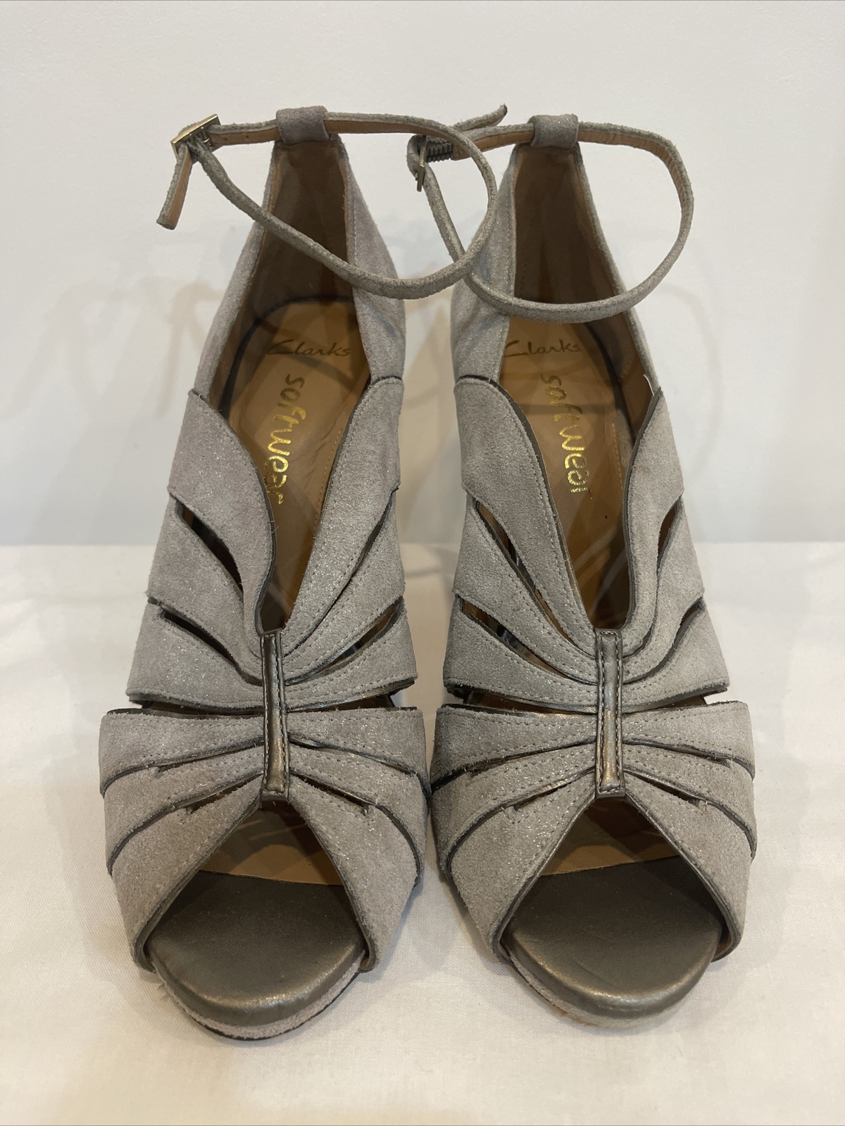 clarks softwear sandals