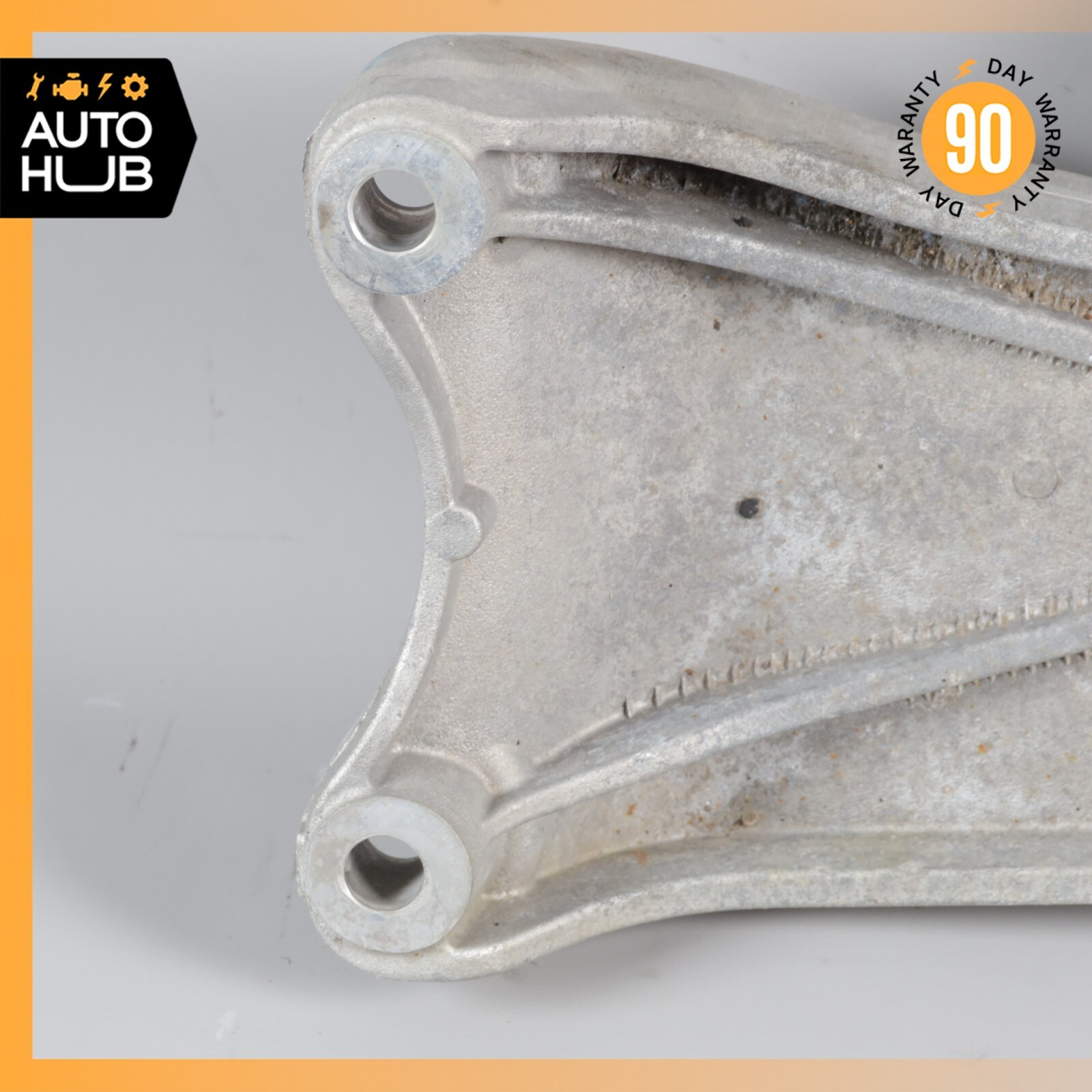 14-20 Maserati Ghibli Quattroporte SQ4 AWD Gearbox Transmission Mount Bracket