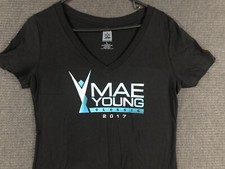 WWE Mae Young Classic 2017 T Shirt Womens Large V Neck 