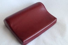 GOODMAN SPECIALTY PILLOWS #303 CONTOUR TANNING BED PILLOW - BURGUNDY