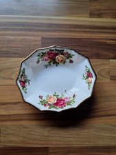 Royal Albert old country roses Oval Sweet Dish Porcelain Ceramic Xmas Table Decr