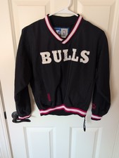 Vintage Chicago Bulls Kids Starter Pullover Jacket. Size Medium. Black. Used
