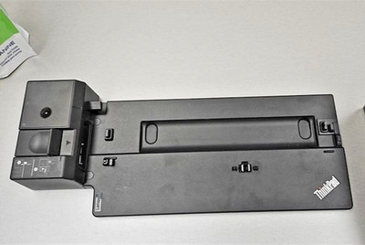 Lenovo Thinkpad Ultra Docking Station 40AJ w/ power supply