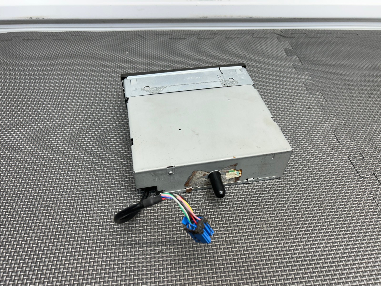 05-08 MASERATI QUATTROPORTE M139 BLAUPUNKT 5 DISK CD CHANGER 735 273 184