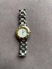 Fendi Pre Loved L900 Ladies Quartz Watch with date display and white face.