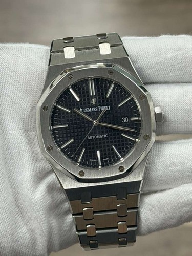 Audemars Piguet Royal Oak 15400st  Stainless Steel Black Dial ...