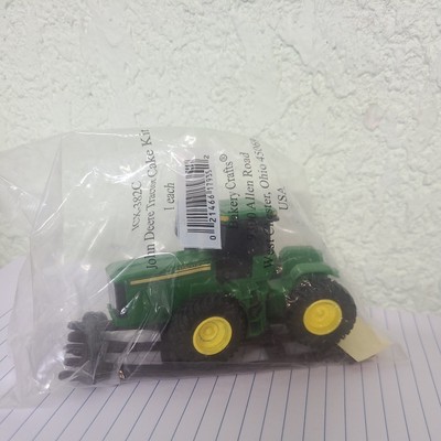 John Deere Tractor Cake Kit JcX-382C