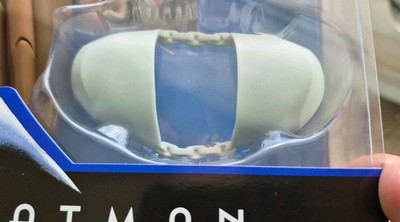 McFarlane DC Multiverse BATMAN ANIMATED SERIES BAF LOCK UP HEAD PADS 7'' Figure