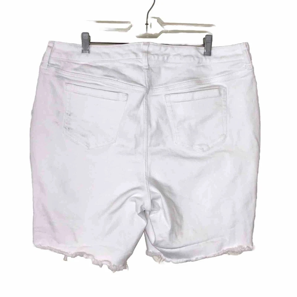 Pantalones Cortos Torrid Feel The Fit Para Mujer Blanco Denim Elastizados Botón Mosca Talla 16 Foto 2 de 4