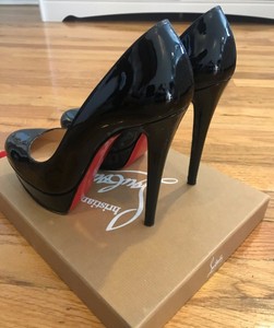 louboutin 38.5