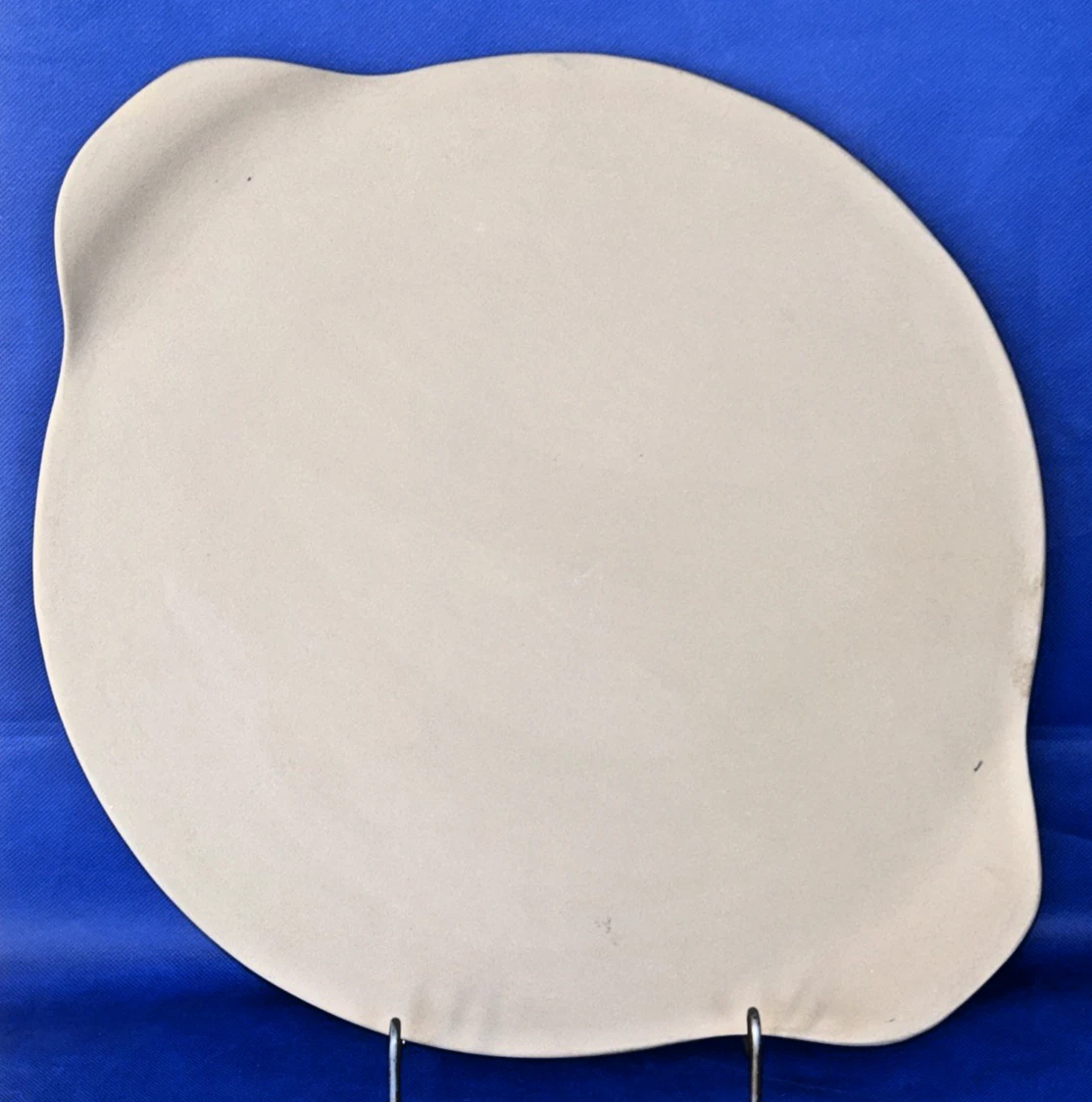 Pampered Chef Family Heritage Stoneware Classics 15" Pizza Stone w/ Handles
Opens in a new window or