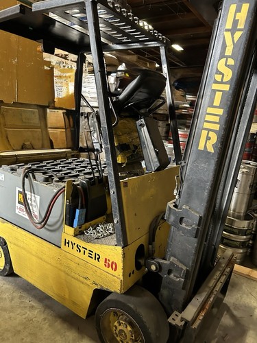 Hyster 50 E50XN-27 5000 LB Capacity ELECTRIC Forklift Good Battery Side Shift