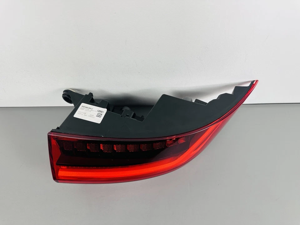 2019-2025  Audi A7 S7 RS7  LED Tail light Left LH Driver Side Genuine OEM Foto 3 de 4