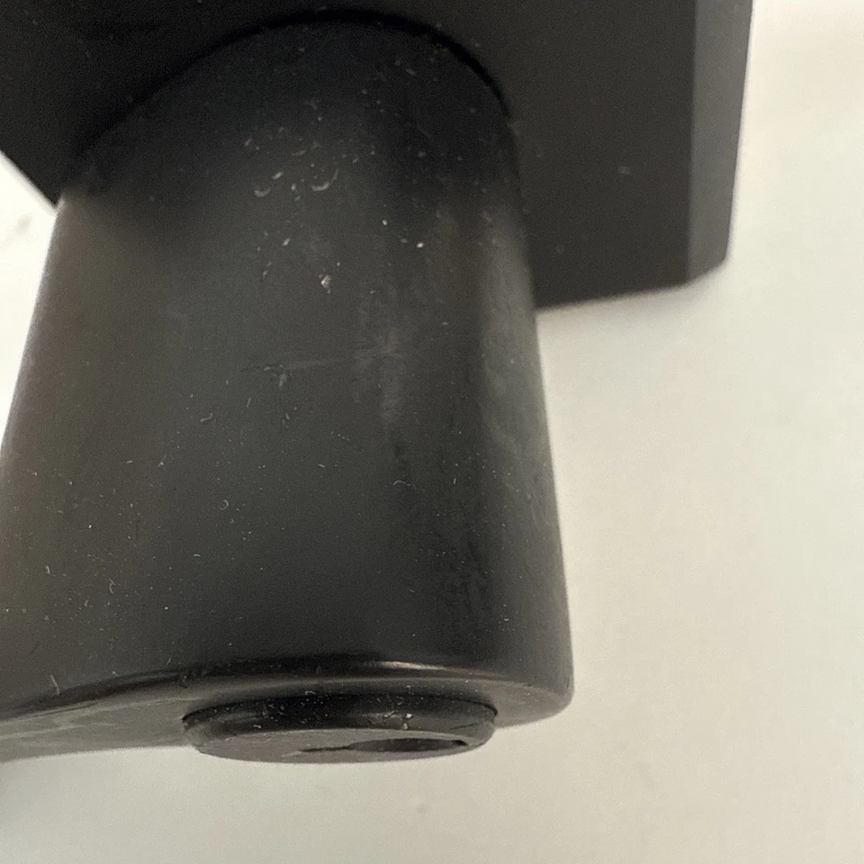 Baldwin Reserve ENCURRTSR190 Palanca curva derecha entrada con llave-negro satinado Foto 4 de 4