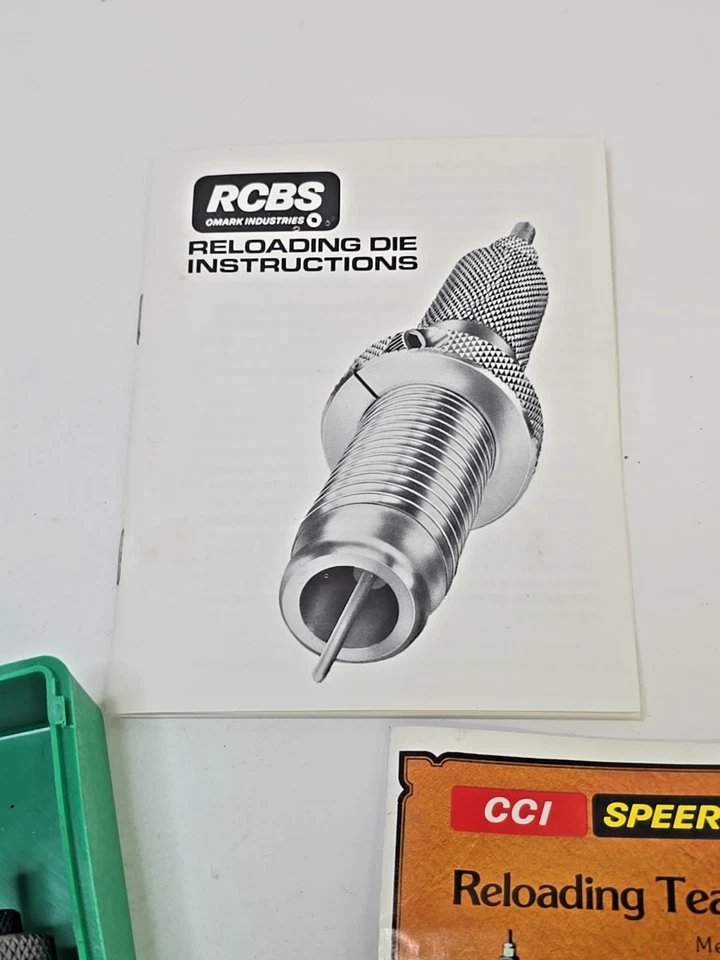 Juego de troqueles de longitud completa RCBS - Grupo D - Cartucho de rifle de cuello de botella 6,5-06 Foto 3 de 4