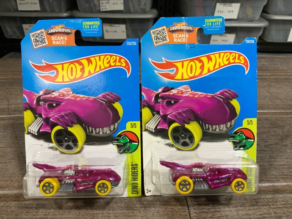 HOT WHEELS TREASURE HUNT T-REXTROYER