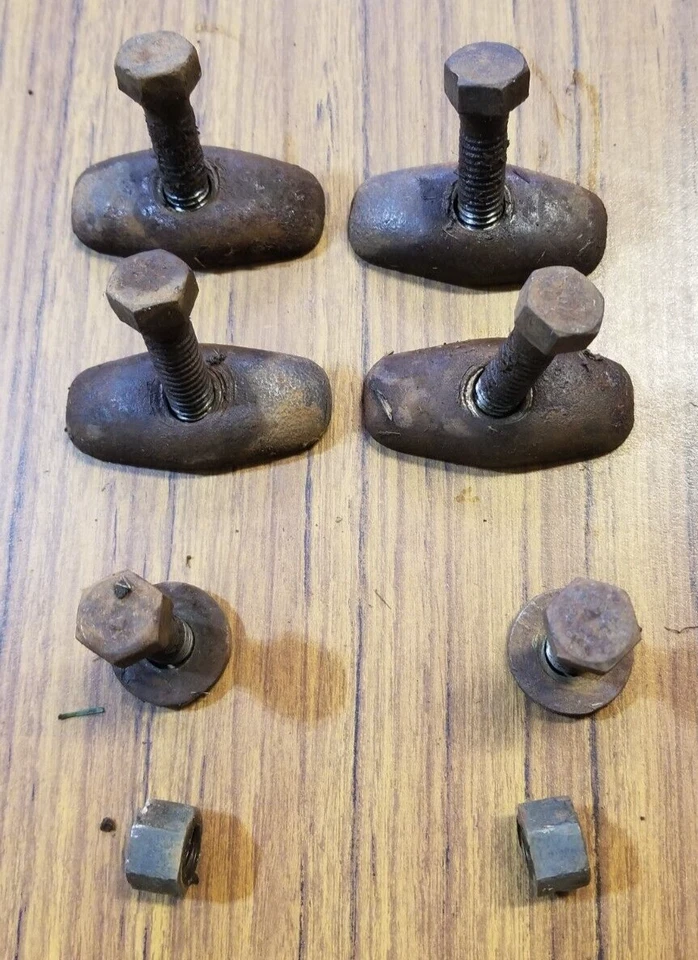 Colector COE pernos admisión escape camioneta Chevrolet 41 1941 1946 1942 GMC Cabover Foto 2 de 4