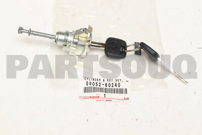 6905260240 Genuine Toyota CYLINDER & KEY SET, DOOR LOCK, LH 69052