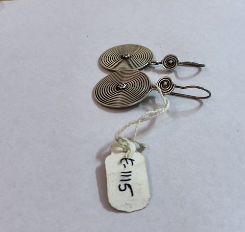 Artisan Crafted Handmade Sterling Silver Spiral Look Oxidized Earrings - Picture 3 of 6