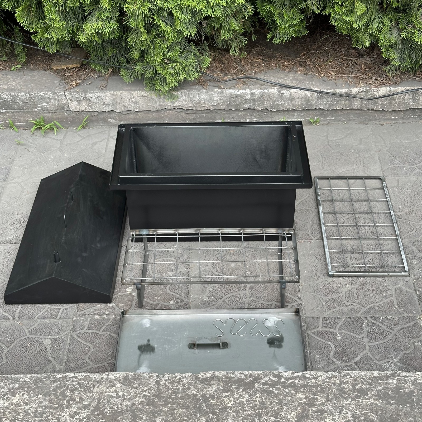 Handmade BBQ Equipment, Gift for Dad, 39L CAPACITY, Smokehouse for Meat