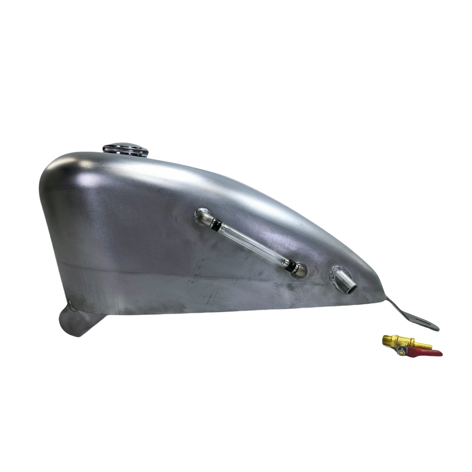 Motorcycle Petrol Gas Fuel Tank For HONDA VT750 SHADOW 750 2004-2009 2005 Silver - Image 4 of 4