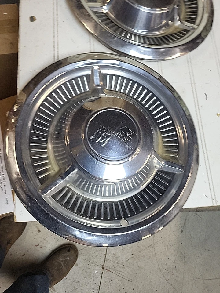 1958 Impala Chevrolet Hubcap - Image 2 of 4