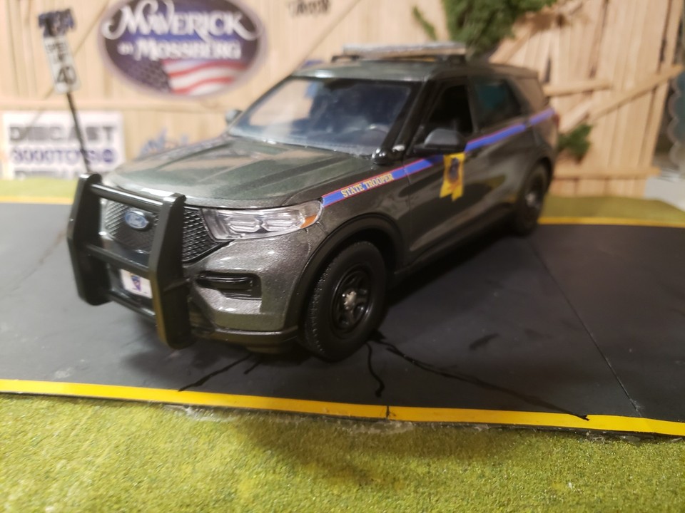 Decalcomanie Per Scivoli Acqua Pennsylvania Highway Patrol 1:24 – Per Motormax