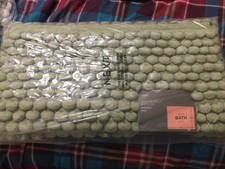 BNWT Next  Giant Bubble Super Soft Sage Green Bath Mat 50 X 80 cm