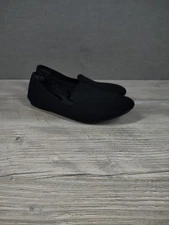 Time And Tru Women's Size 6 Black Flats EUC Stylish And Comfortable 