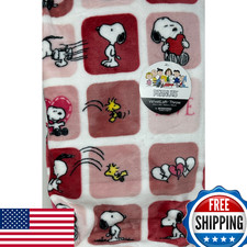 Berkshire Blanket Peanuts Gang Valentine Plush Blanket 60x70 White B