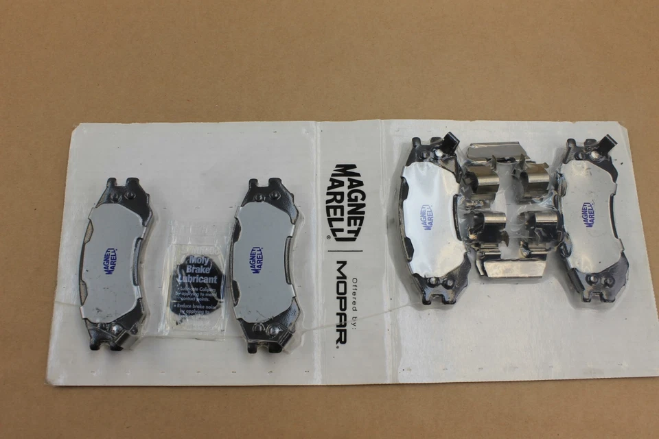 Juego de pastillas de freno de disco delanteras de cerámica para Saturn SL/SL1/SL2 1991-2002, 93-02 SC1/SC2 Foto 2 de 4