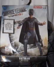 DC JUSTICE LEAGUE BATMAN COSTUME PADDED JUMPSUIT CAPE MASK SZ LARGE 12-14 NIP
