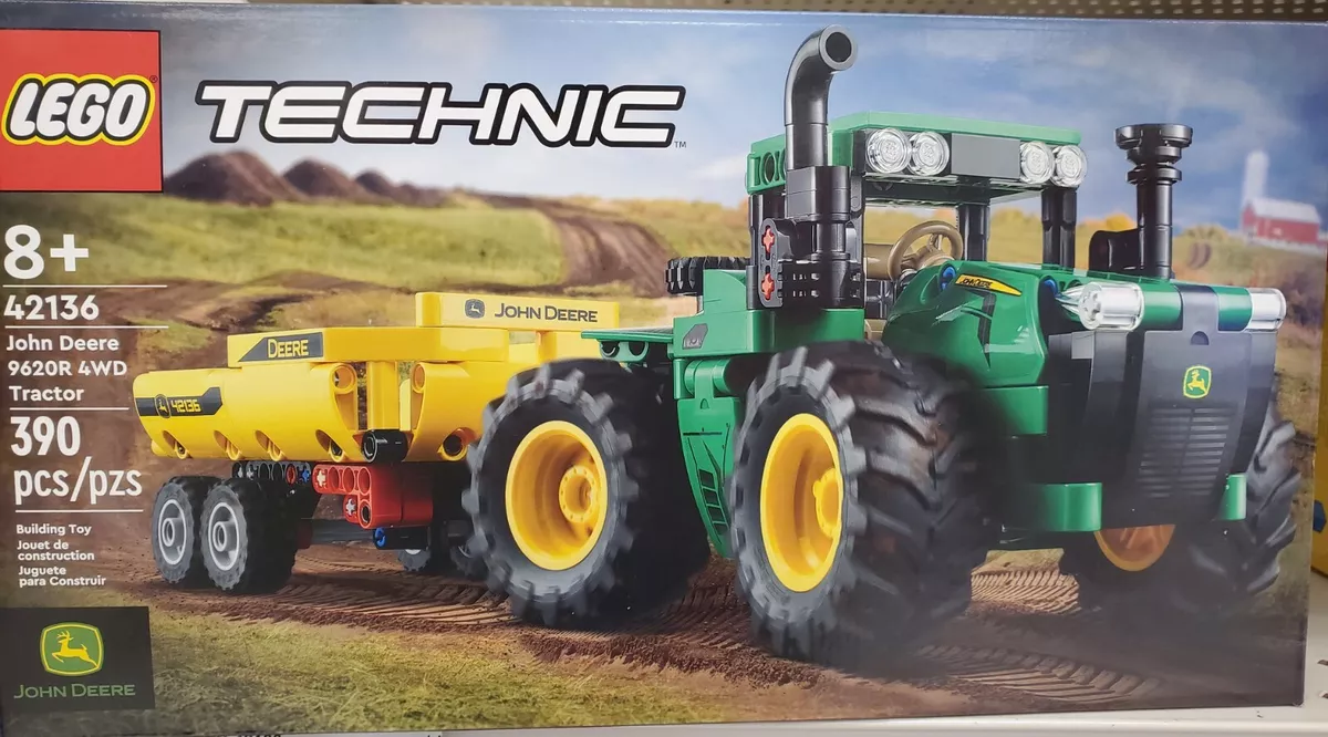 Lego Technic John Deere 9620R 4WD Tractor 42136. 