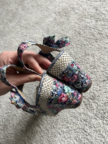 L'Artiste Sandals Womens Size 38 Ellimae Floral Espadrille Wedges WORE ONCE - Picture 4 of 6