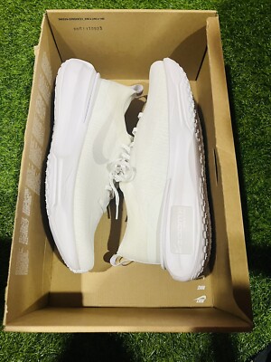 Size 11.5 - Nike ZoomX Invincible 3 Extra Wide White Photon  display picture 1