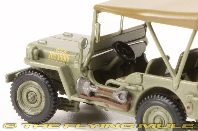 Hobby Master 1:72 Jeep US Army Gen. Douglas MacArthur - Image 3 of 4