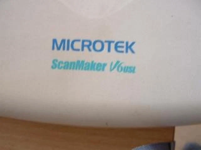 Mikrotek Scanmaker V6USL A4/B4 Flatbed Scanner USB 2.0 Win98/XP + OCR - Image 4 of 4