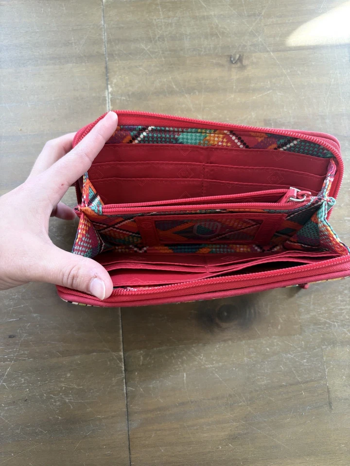 Vera Bradley钱包手拿包 — 第 2/3 张图片