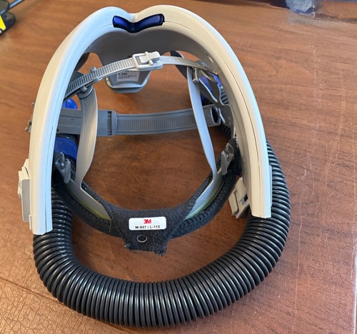3M S-950 Head Suspension with 3M BT-30 PAPR Versaflo breathing hose