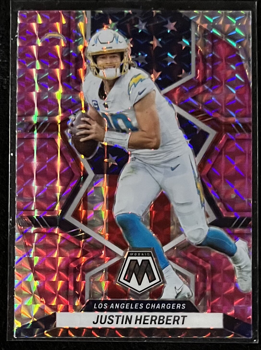 2022 Panini Mosaic Football Justin Herbert National Pride Pink Camo Prizm