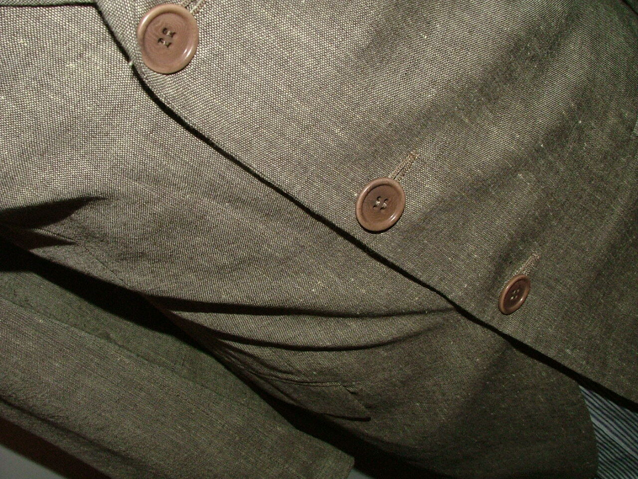 Picture 4 of 8